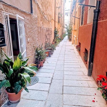Casa Vacanza Castello Cagliari Exterior photo